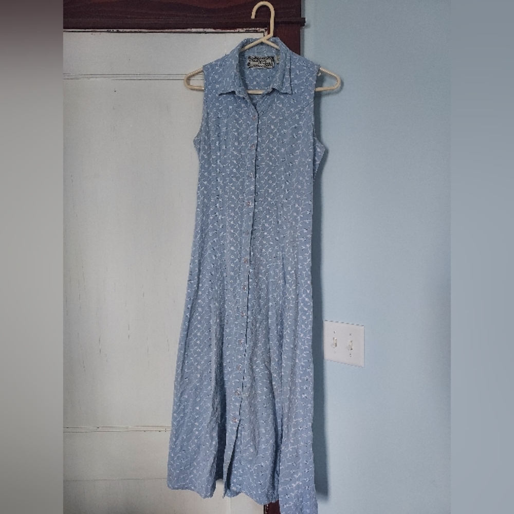 Size L vintag eyelet shirt dress